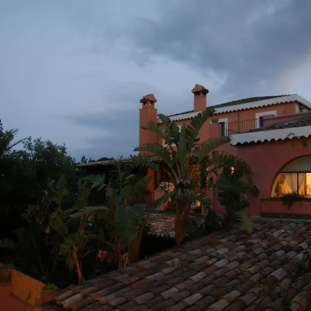 Apartman Menadel Aci Catena